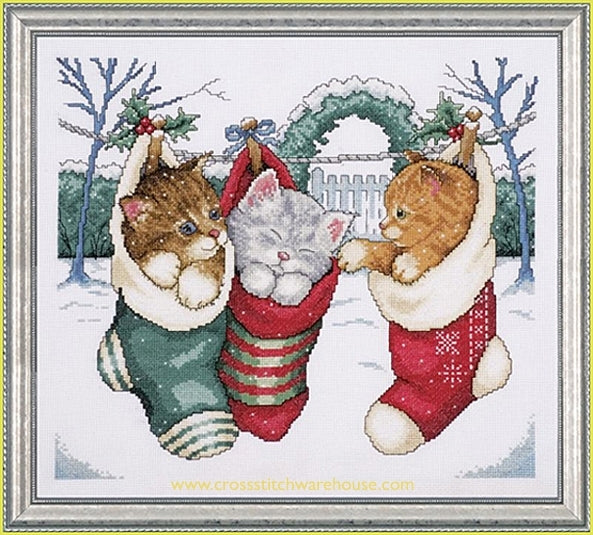 Cozy Kittens - CHRISTMAS