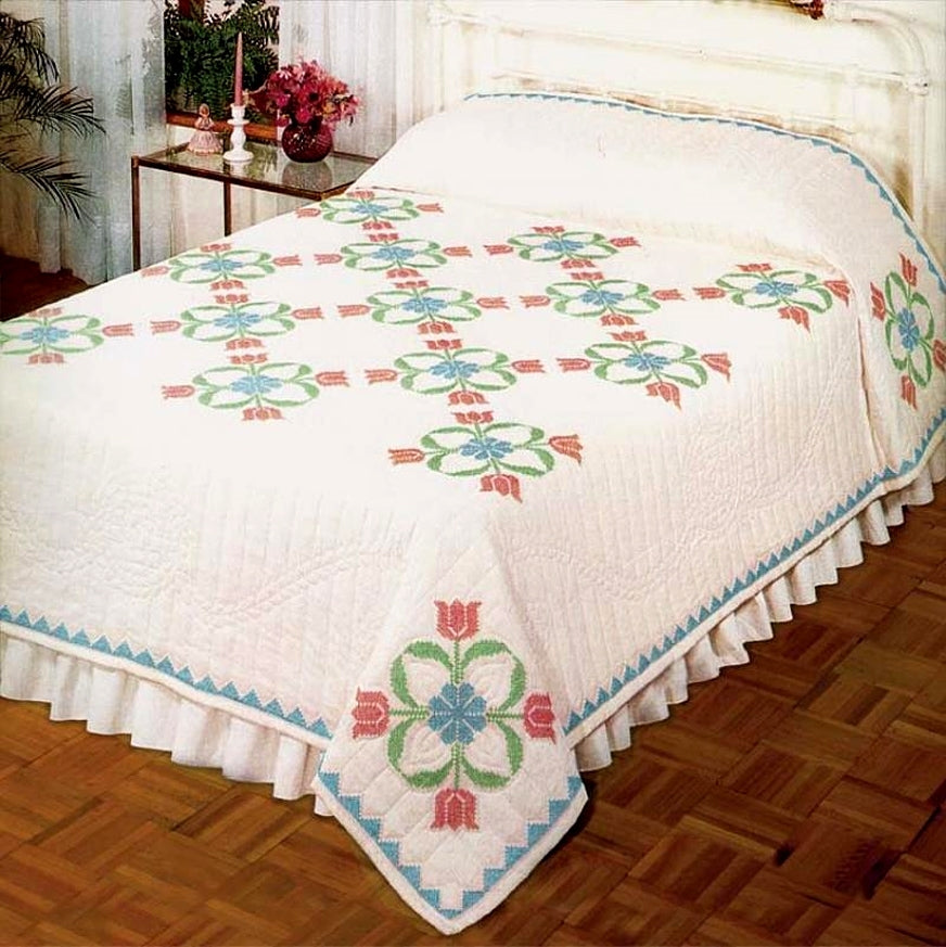 BED QUILT - Colorful Tulip