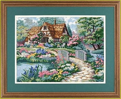 Cottage Retreat  NEEDLEPOINT